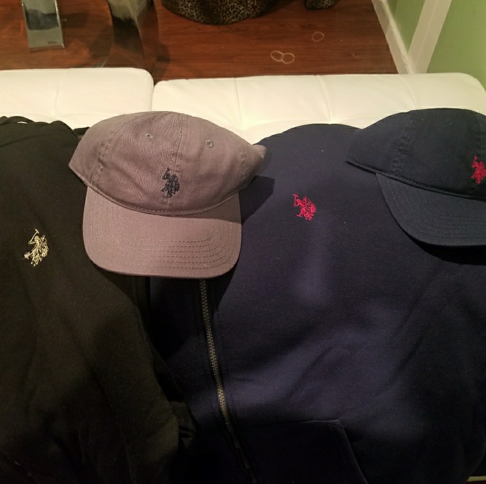 4 Mens size 2x US Polo Assn. Hoodies 2Shirts&2Hats